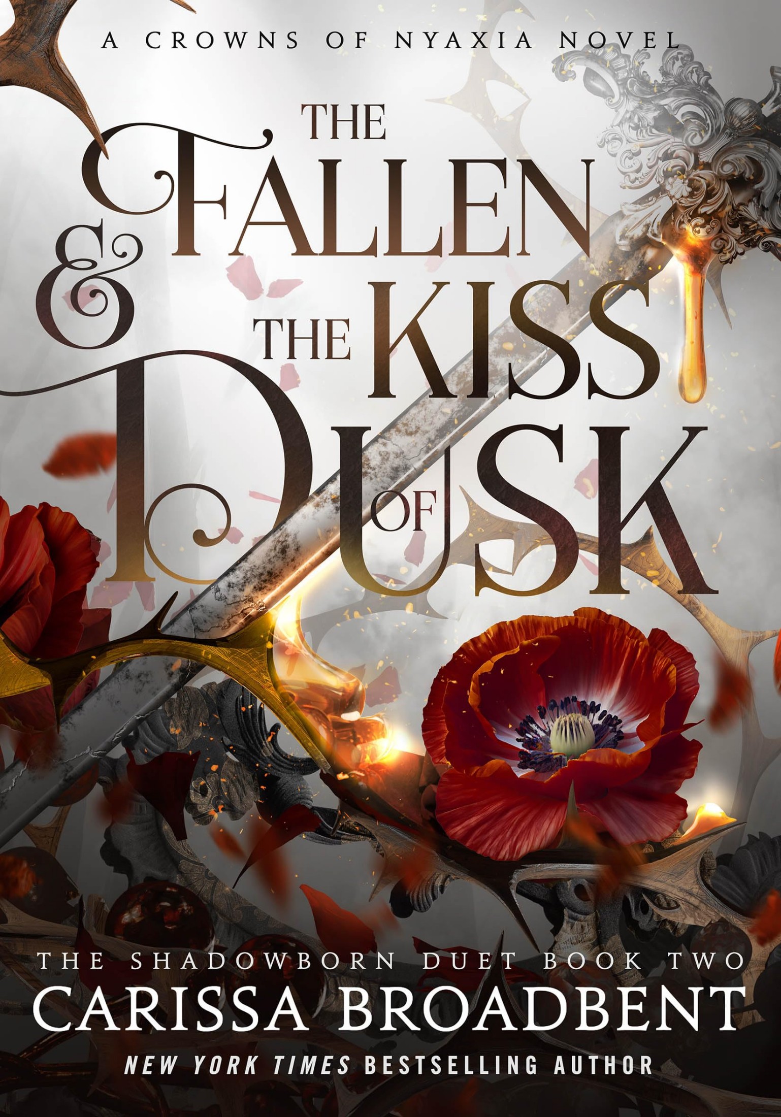 The Fallen and the Kiss of Dusk (Crowns of Nyaxia Book 4)